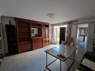 Maison à Villanueva de la Serena. Casa en venta en el centro de villanueva de la serena
