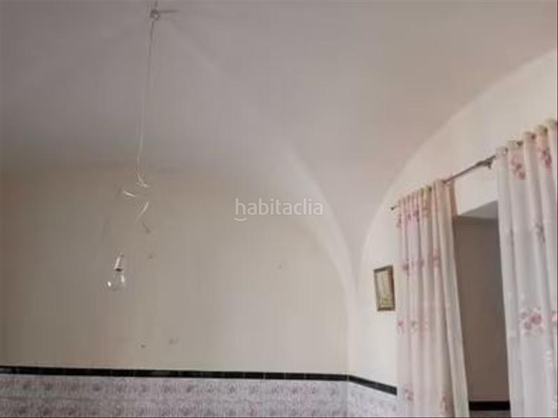 Foto 23bfa29f-59ee-4601-a2d0-6219a76ab3fb. House in Magacela