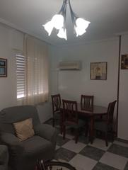 Appartement à Villanueva de la Serena. Estupendo piso semicentrico de 88m²