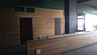 Lloguer Local Comercial a Villanueva de la Serena. Se alquila local zona los pinos