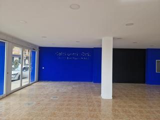 Lloguer Local Comercial a Villanueva de la Serena. Local en los pinos de 130m²