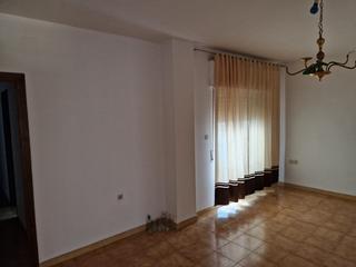 Appartement à Villanueva de la Serena. Estupendo piso en venta
