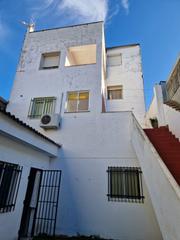 Casa en Villanueva de la Serena. Venta edificio el pardo