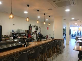 Local Comercial a Villanueva de la Serena. Cafetería en calle peatonal