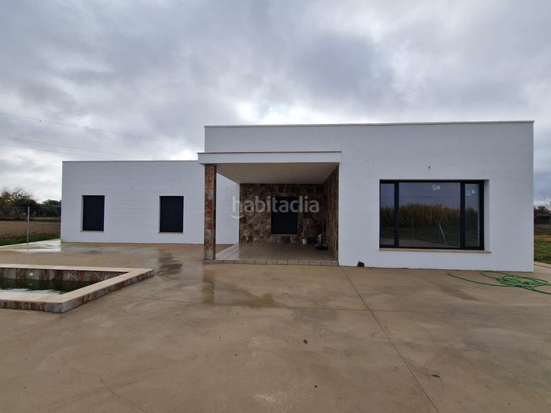 Foto 229e46c7-9ee4-49ab-80b0-2368764334eb. Chalet con piscina in Villanueva de la Serena