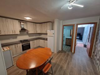 Casa en Villanueva de la Serena. Se vende casa zona el pardo