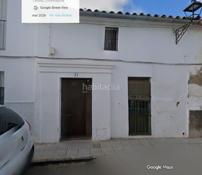 Foto e0b7529d-e740-4334-b30c-5615f3d854be. Casa adossada a Llerena
