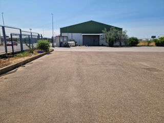 Bâtiment à usage industriel  Ex-106. Nave industrial en venta en polígono 1º mayo-miajadas