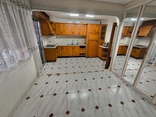 Appartement à Calle antonio oliver 19. Piso en venta en calle antonio oliver, ciudad jardín