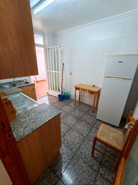 Foto dc955777-b0ff-4cbf-82b3-28d9b52766a5. Appartamento in calle de la concepción 11 in Centro Alcázares (Los)