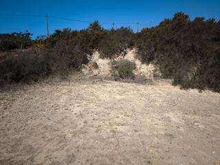 Finca rústica a Perín. Terreno en venta en la carretera del portus