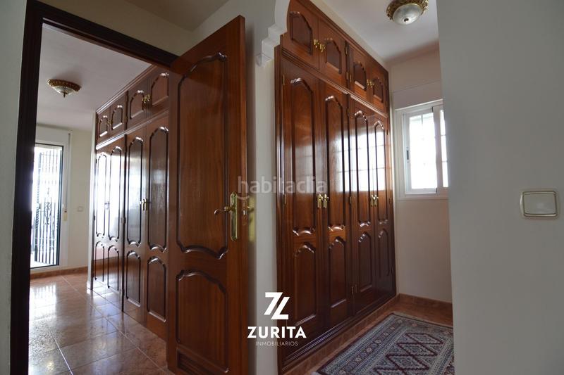 Foto 690da632-94f8-49a2-96b0-83d52beeed73. Casa pareada en calle fuente obejuna 12 casa en esquina con garaje doble, terrazas y patio en los olivos borrachos en Córdoba