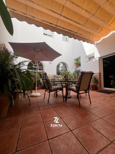 Foto 81b13383-1bf9-427d-b122-e689809efd91. Casa pareada en calle fuente obejuna 12 casa en esquina con garaje doble, terrazas y patio en los olivos borrachos en Córdoba