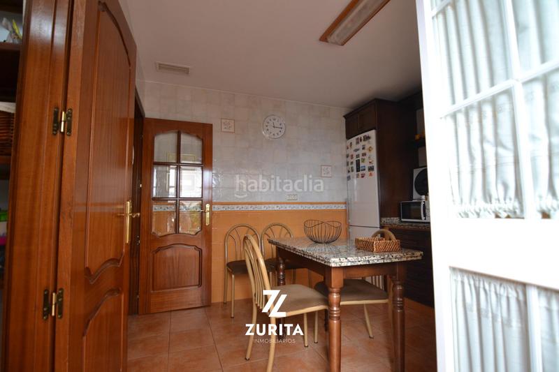 Foto ca28f5d1-53a9-4381-b864-8b5017ade36e. Casa pareada en calle fuente obejuna 12 casa en esquina con garaje doble, terrazas y patio en los olivos borrachos en Córdoba