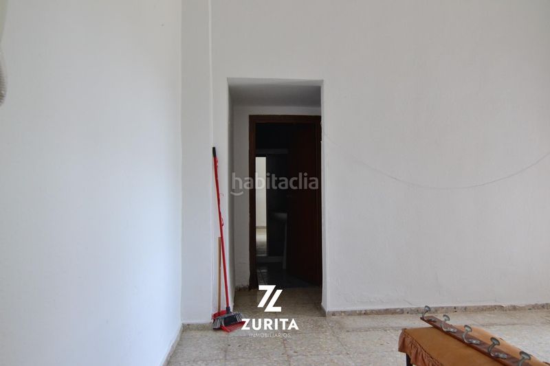 Foto d944b115-3b0d-4fcc-81cc-f695a0629d3e. Planta baixa a Montoro