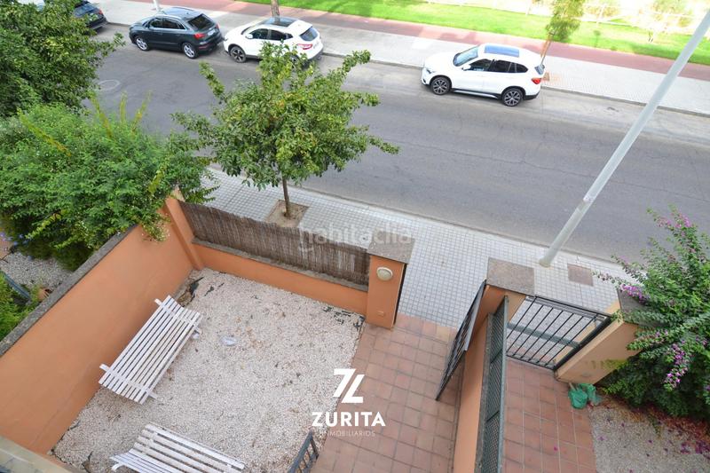 Foto 43a5354f-d68a-4b3e-827b-1e80cd13ecea. Doppelhaus mit parking pool in El Brillante -El Naranjo - El Tablero Córdoba