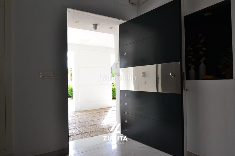 Foto f942b1f2-26c1-4b87-94f2-e14526cf1e40. Casa amb aparcament piscina a Carpio (El)