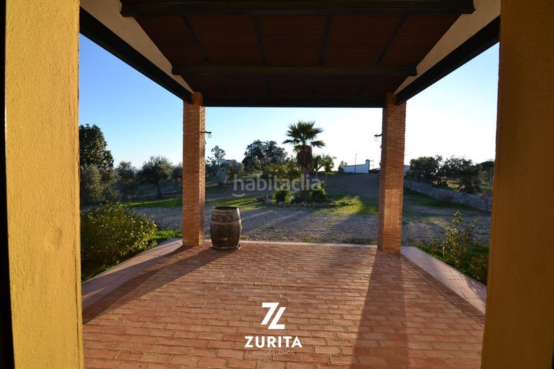 Foto 5c4b87e5-b255-43c2-a373-5b2c452b4a5b. Masia amb piscina a Montoro