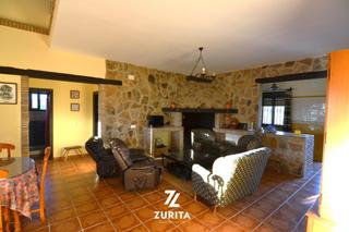 Mas  Zona pantano martín gonzalo. Olivar con casa de recreo