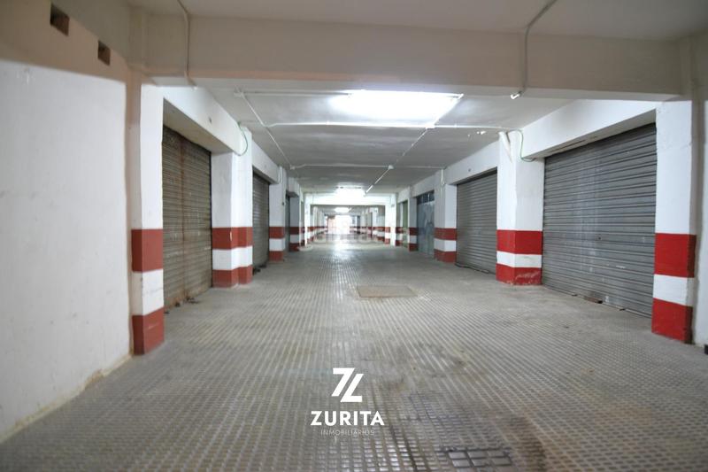 Foto 9ea88b59-1813-4a2b-adb0-c26e01d1c1be. Parking coche en pintor losada 2 garaje y trastero en parque cruz conde, esquina c dr. julián ruiz martín con c pintor losada. en Córdoba