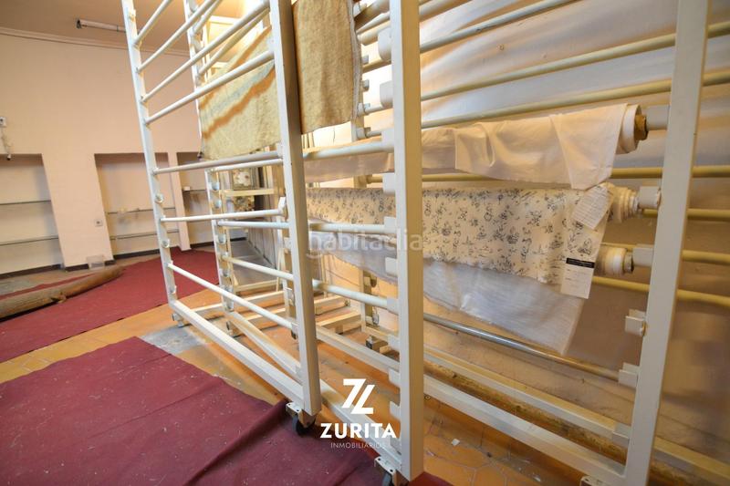 Foto f6d0ce47-4df6-4979-922e-ac67db0ece9b. Alquiler local comercial  con plaza de aparcamiento junto al bulevar en Córdoba