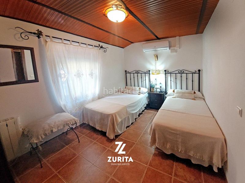 Foto fef029c6-21c7-411a-a303-aaeb40a09c35. Casa en calle real baja 7 negocio en venta vivienda rural en un entorno natural único y rentable en Cardeña
