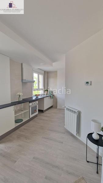 Foto 4649f84b-ff36-4c3c-b557-5bae2627d19e. Appartamento con riscaldamento parcheggio in El Olivar-La Magdalena Colmenar Viejo