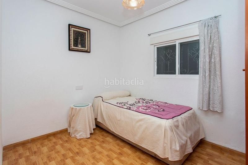 Foto 1cacfe35-4cb0-4582-8cc1-dc964ed2e0a2. Casa amb aparcament a Novelda