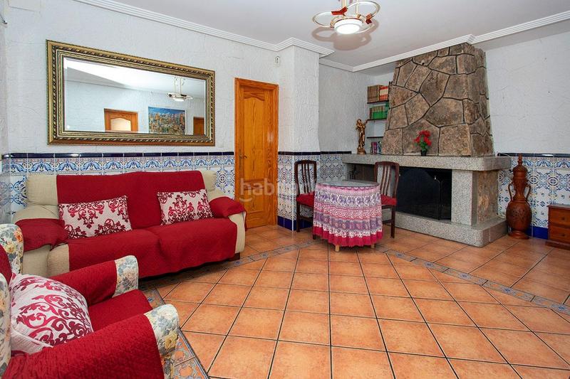 Foto 68656582-6977-4ce5-a7c1-2f9a419eda3d. Casa amb aparcament a Novelda