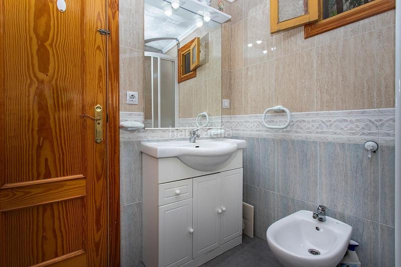 Foto 8f71876e-2065-4fb6-81dc-d9923cc03501. Casa amb aparcament a Novelda