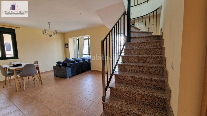 Foto 0fb1bbe7-84c8-493d-aed2-17cc15ccfd8f. Edificio se vende edificio en Abantos-Carmelitas San Lorenzo de El Escorial