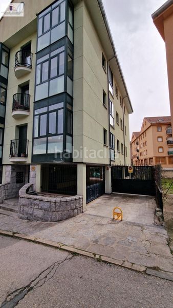 Foto 456a0cf6-ede9-47f9-a7f4-fb09846af92b. Edificio se vende edificio en Abantos-Carmelitas San Lorenzo de El Escorial