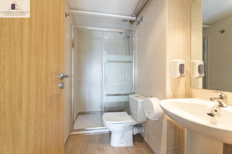 Foto 08db042d-041c-47e6-942a-fb4917465604. Lloguer loft amb aparcament a Zona Industrial Tres Cantos