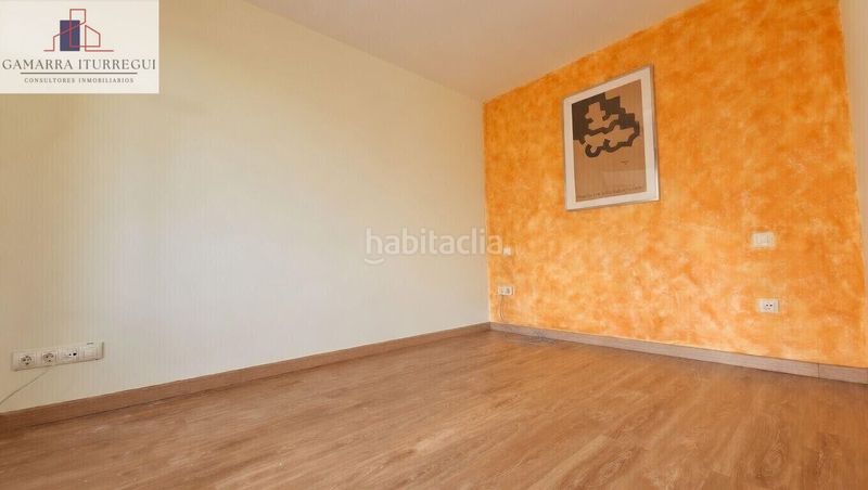 Foto 49cd62e2-38d9-4a56-bb16-f74c0c4c12e2. Lloguer loft amb aparcament a Zona Industrial Tres Cantos