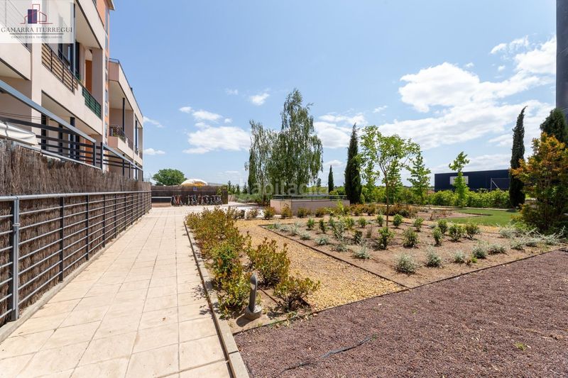 Foto ccc0963a-98ed-4e6f-96d9-914231700006. Lloguer loft amb aparcament a Zona Industrial Tres Cantos