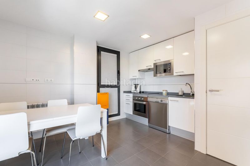 Foto d556b07e-6552-49e7-80de-26b1ed6d0014. Piso en primera fase-nuevo Tres Cantos Tres Cantos