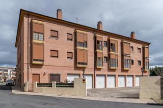 Pis  Calle almanzor