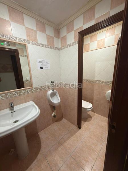 Foto 6a010556-3429-4380-a107-1c552d510294. Pas-de-porte local commercial dans Campello Playa Campello (el)