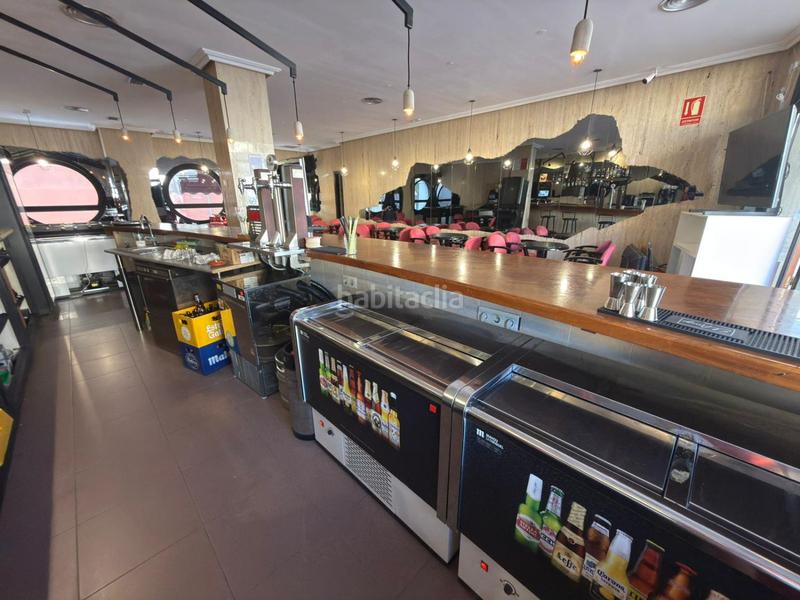 Foto b3a7f990-781d-46a9-89c3-693a99b6b905. Trapasso locale commerciale in Campello Playa Campello (el)