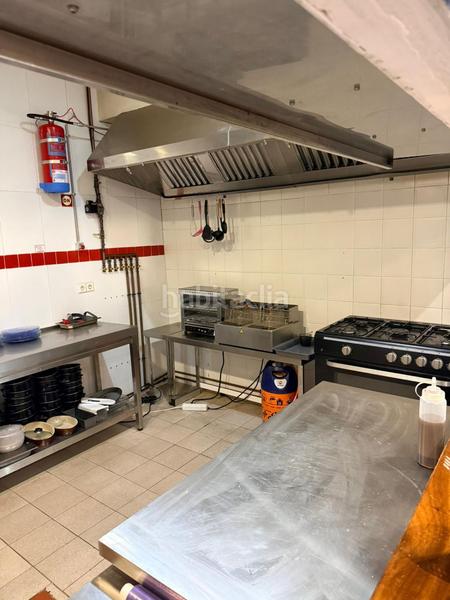 Foto 2b9dfeab-9863-4d0f-90f9-3d81e2430065. Transfer business premise in Campello Playa Campello (el)