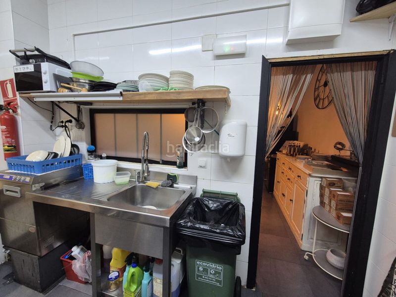 Foto 8b465618-1f57-4f30-bbc5-69c972f89c02. Traspàs local comercial a Campello Playa Campello (el)