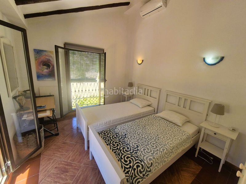 Foto 6ae02adb-48f3-4328-a3a7-290379943859. Casa adossada amb calefacció aparcament piscina a Campello (el)