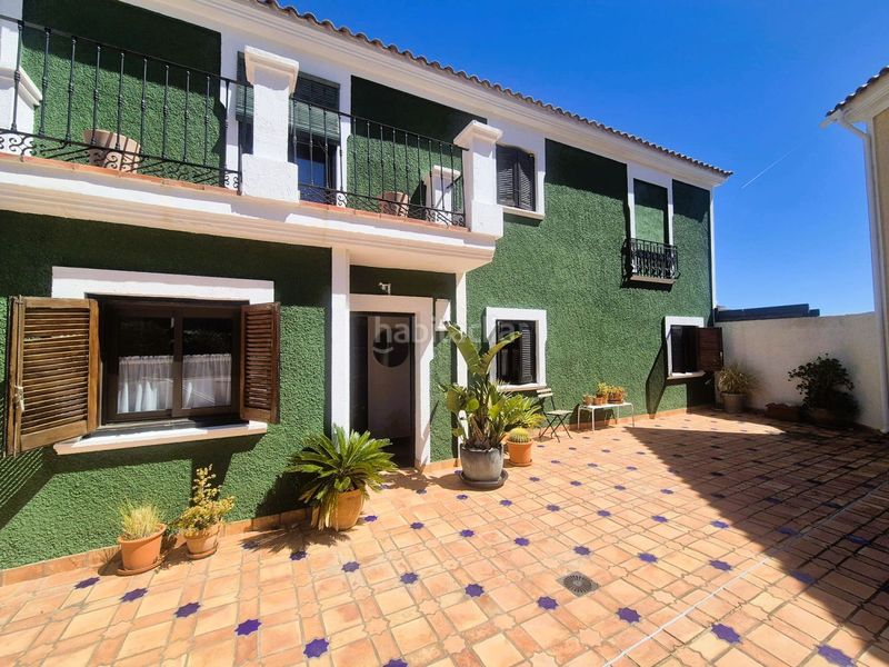 Foto 9f43dcce-913c-442a-8775-4c5f60077e4c. Casa adossada amb calefacció aparcament piscina a Campello (el)