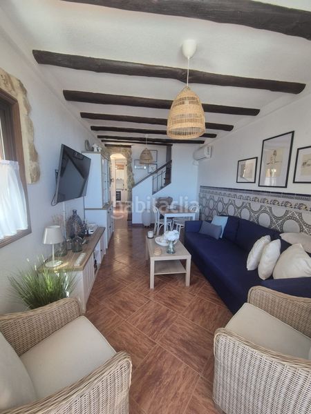 Foto a733468c-a171-4203-b61e-ab8ac50500fd. Casa adossada amb calefacció aparcament piscina a Campello (el)