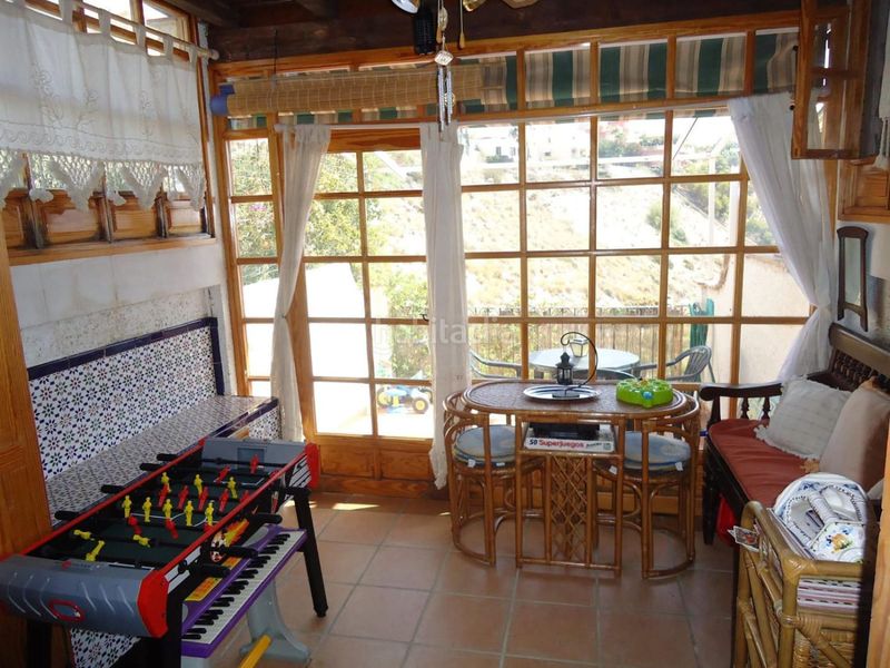 Foto 4be24962-bb82-480b-b976-170c89f6f121. Casa adossada amb piscina a Pueblo Acantilado-Lanuza Campello (el)