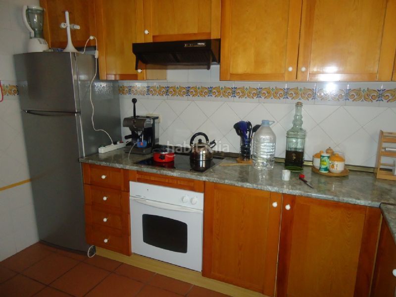 Foto 50d12f96-f947-4c43-8cbe-95479e397702. Casa adossada amb piscina a Pueblo Acantilado-Lanuza Campello (el)
