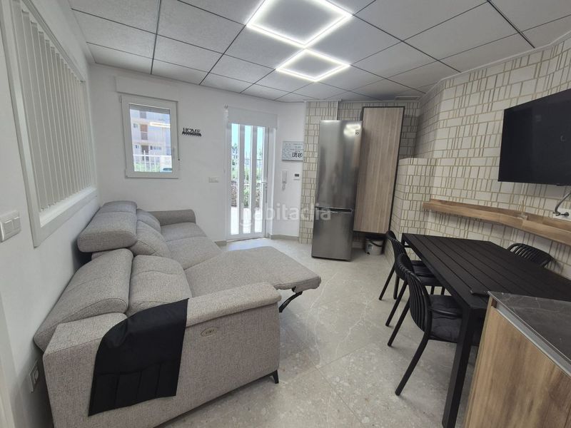 Foto 5527049e-a232-4292-8f57-992cf89136f5. Local comercial a Playa Muchavista Campello (el)