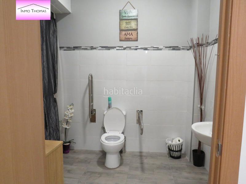 Foto 281f183f-1ccd-460d-8a4e-d8df90156204. Pas-de-porte local commercial dans Campello Pueblo Campello (el)