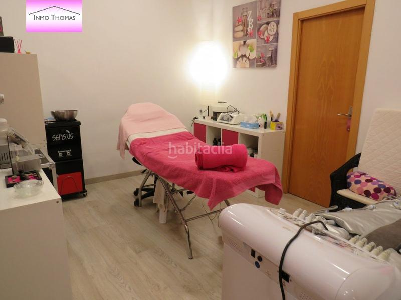 Foto 51bf05b1-e8e3-471a-b3d3-fff8fe718010. Pas-de-porte local commercial dans Campello Pueblo Campello (el)