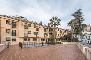 Appartement  De alhacaba. Piso en venta en cuesta de alhacaba 31, san ildefonso.